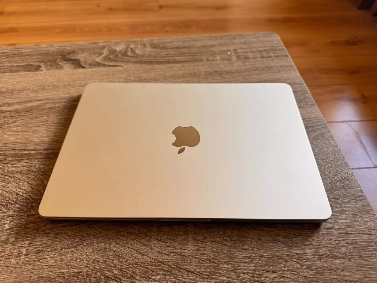 MacBook Air M4 13" | 256GB | AppleCare+ 2028 - Image 4