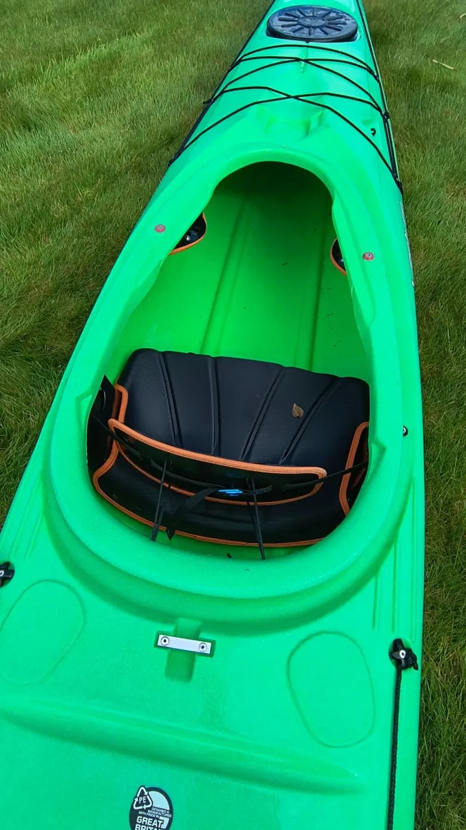 Kayak - Image 2