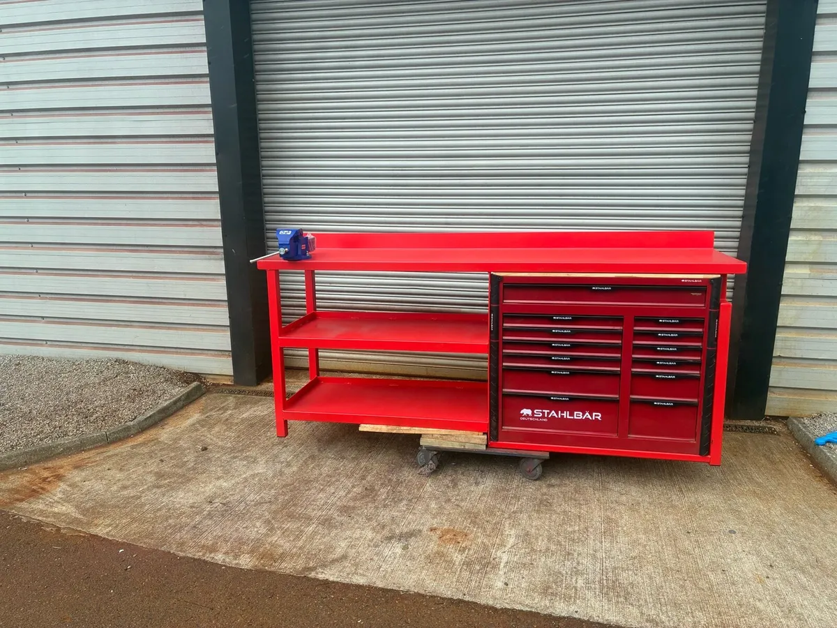Farm yard work bench - Image 3