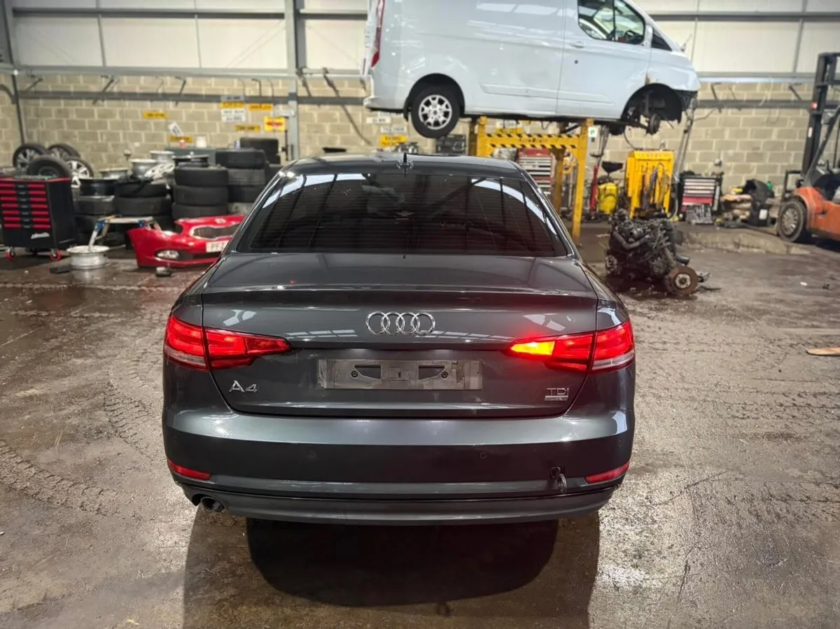 FOR BREAKING 2016 AUDI A4 B9 2.0 Diesel DEUA - Image 4