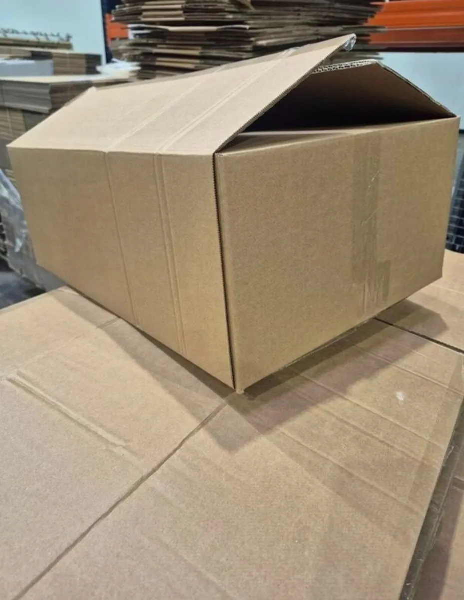 Cardboard boxes and cardboard sheets - Image 2