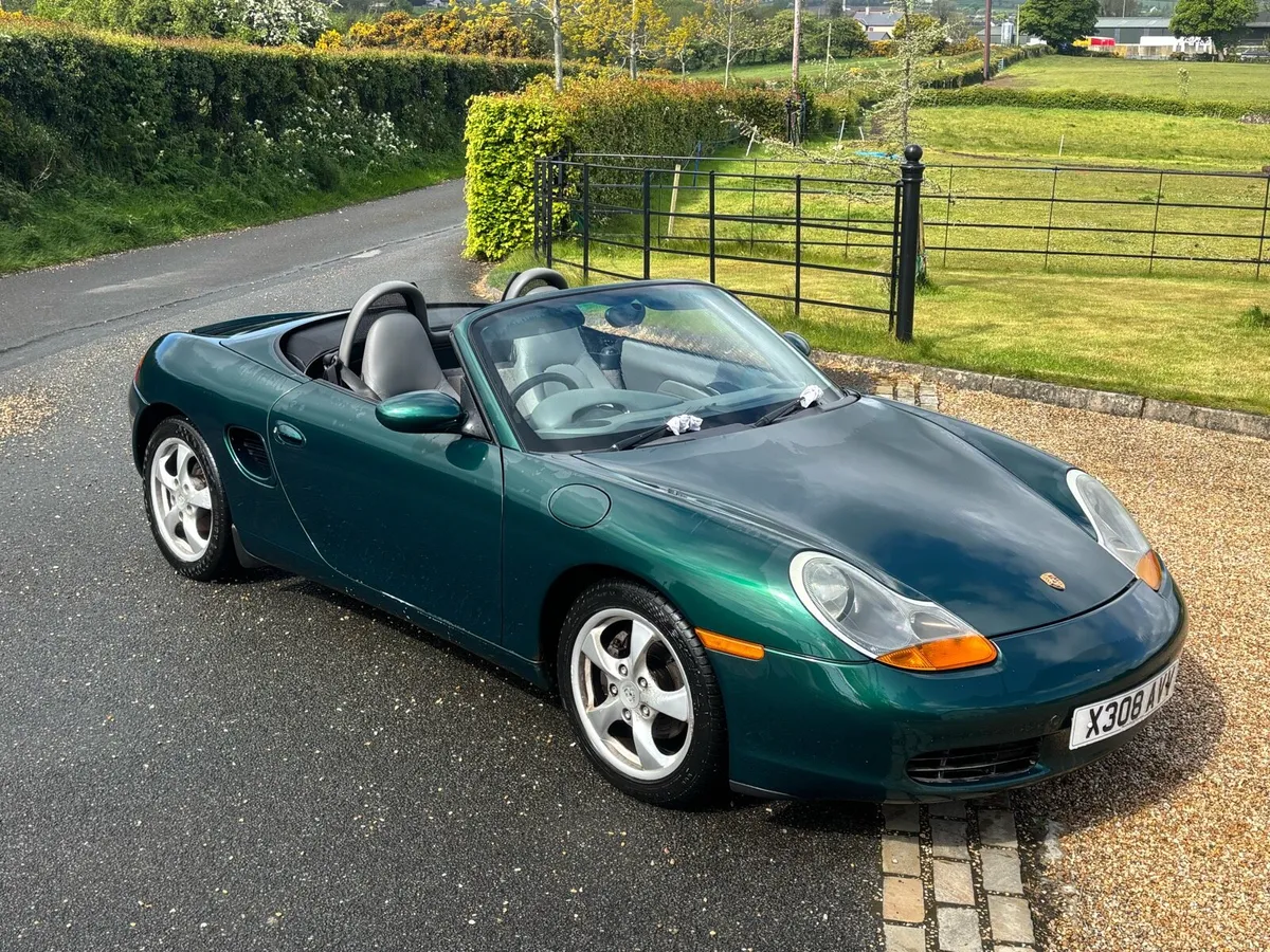 2000 Porsche Boxster 2.7 Manual - Image 3
