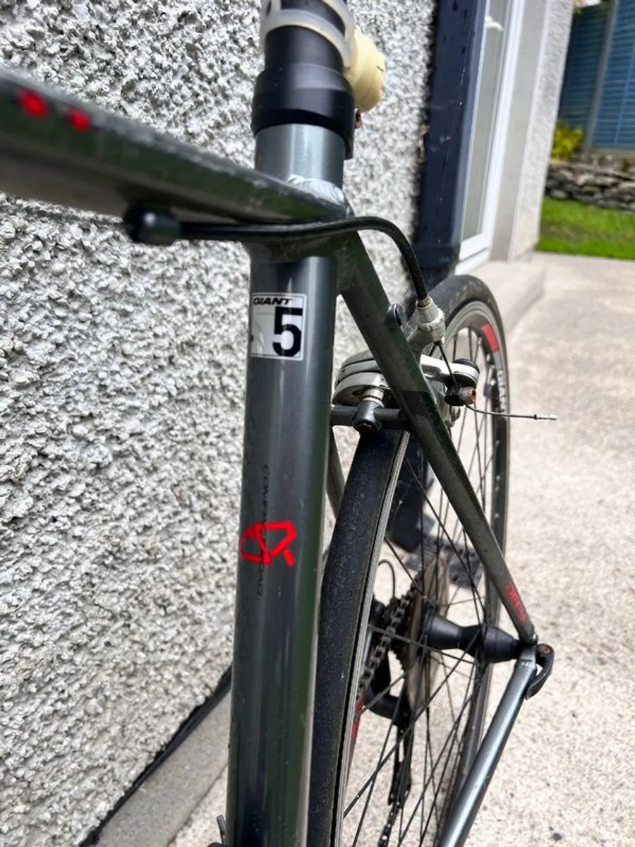 2014 Giant Defy 5 Road Bike M/L Clean Bike - Image 3