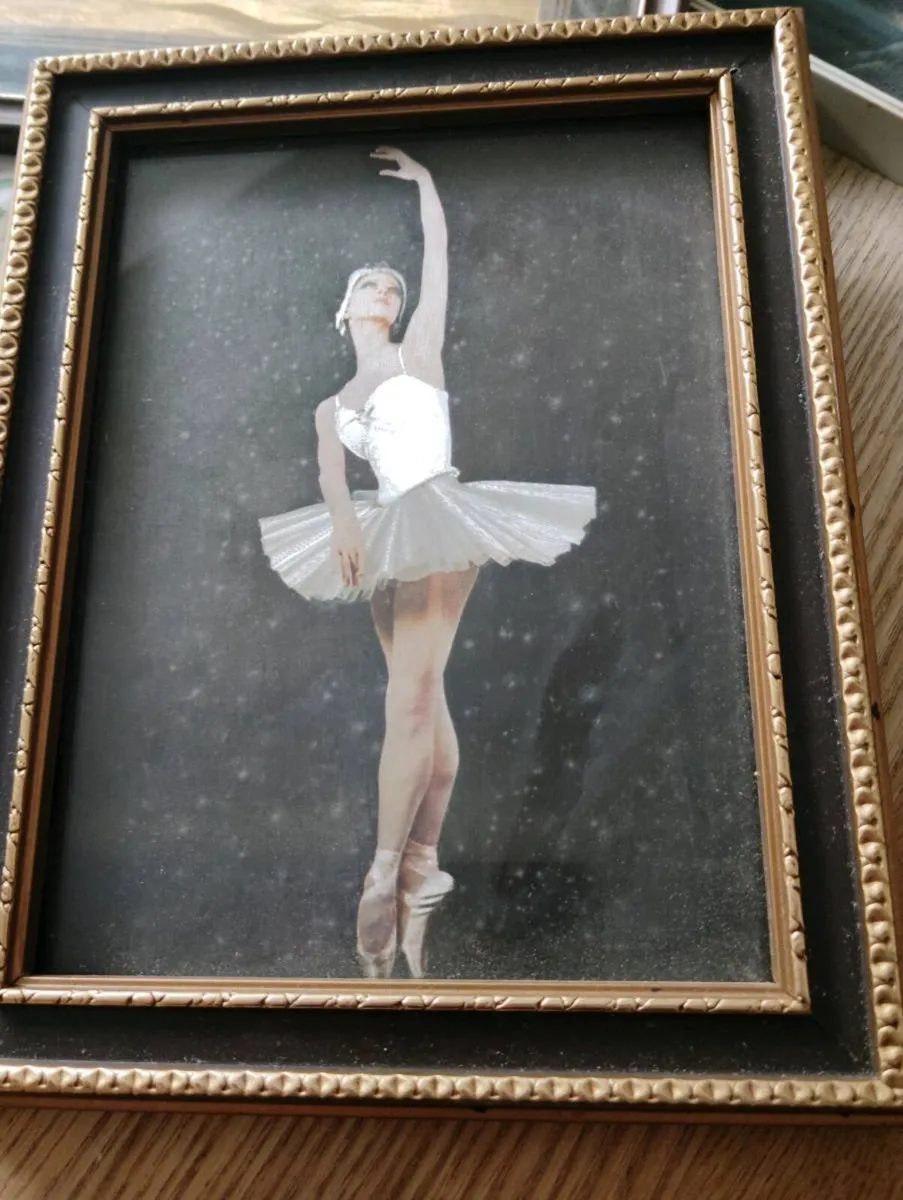 Picture boat and ballerina - Image 4