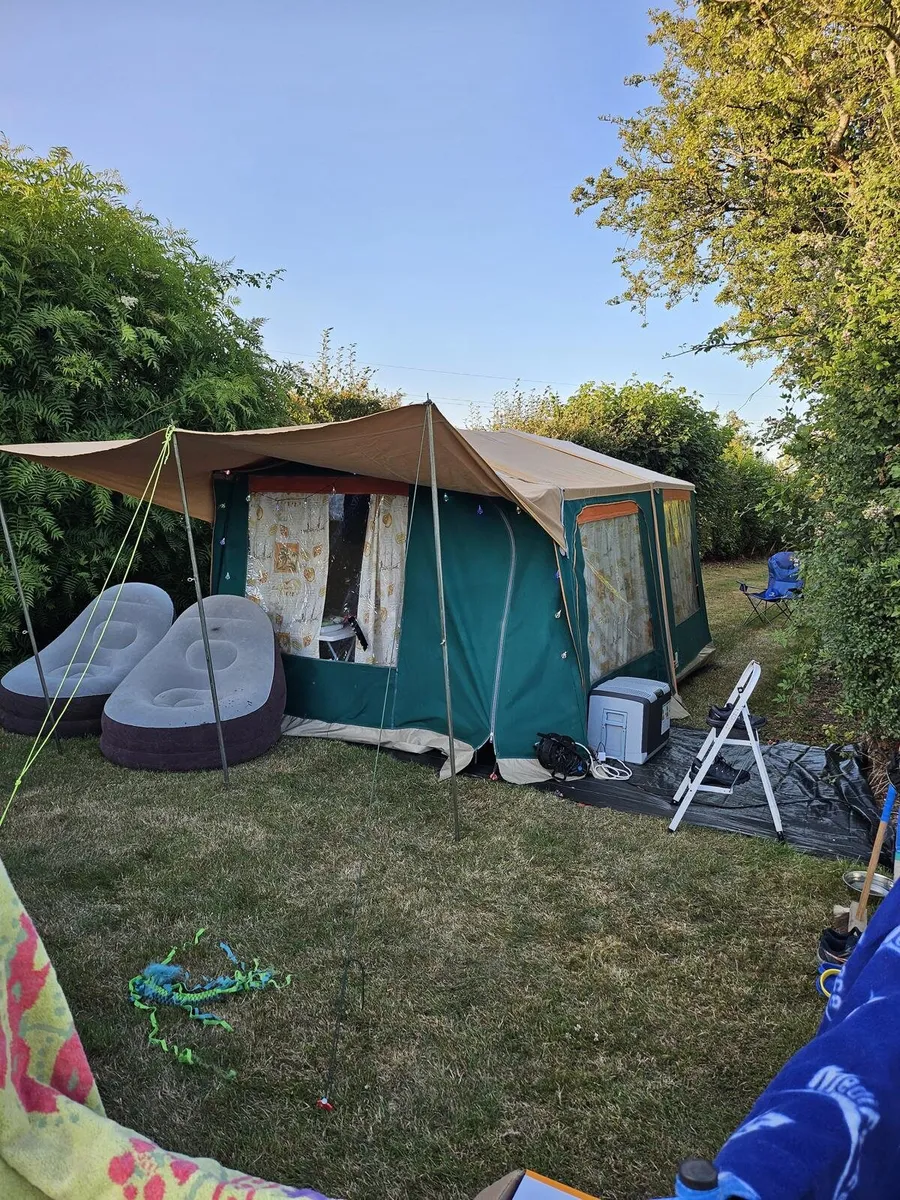 Raclet Trailer Tent - Image 1
