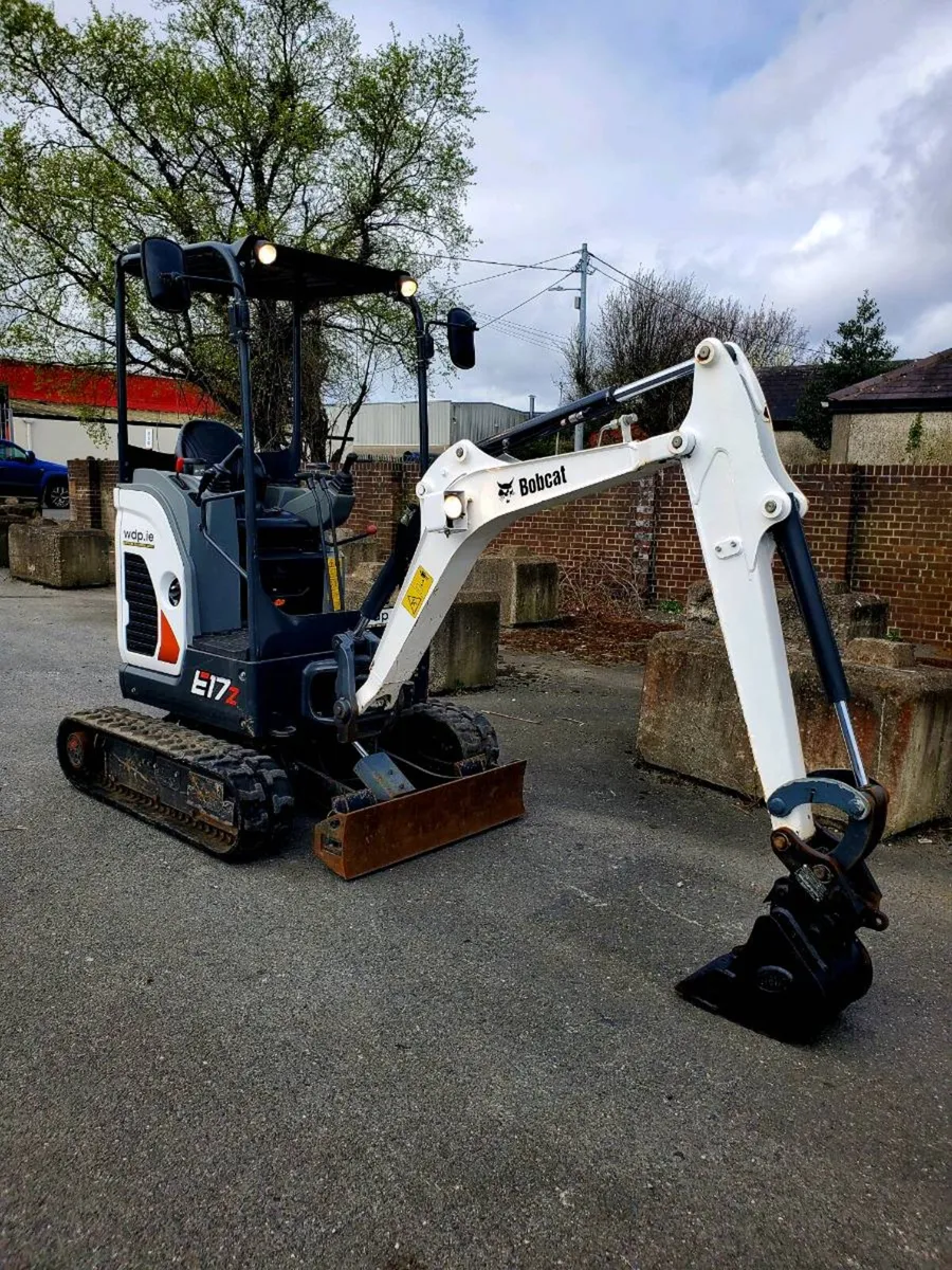 Bobcat mini digger - Image 4