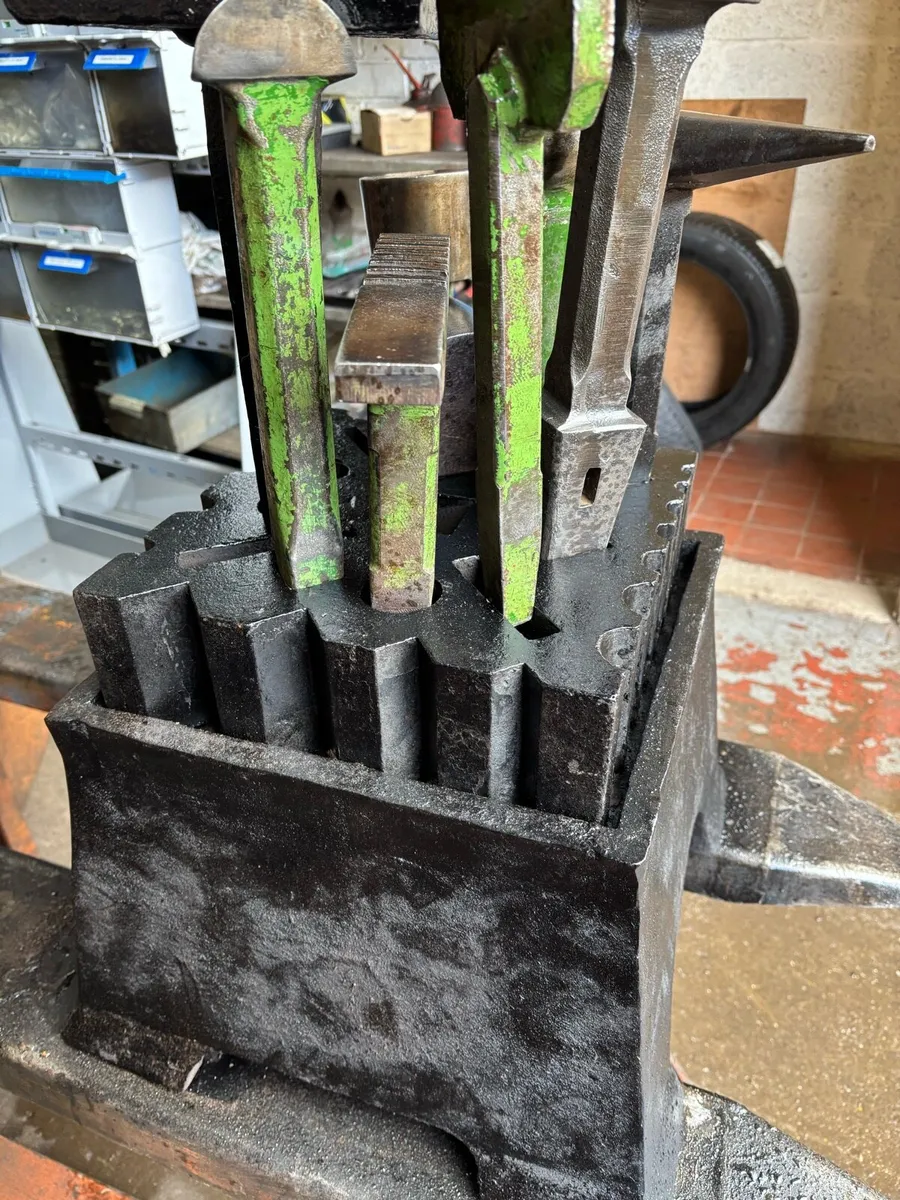 SEAGE BLOCK new never used. TOOLS 12” - Image 3