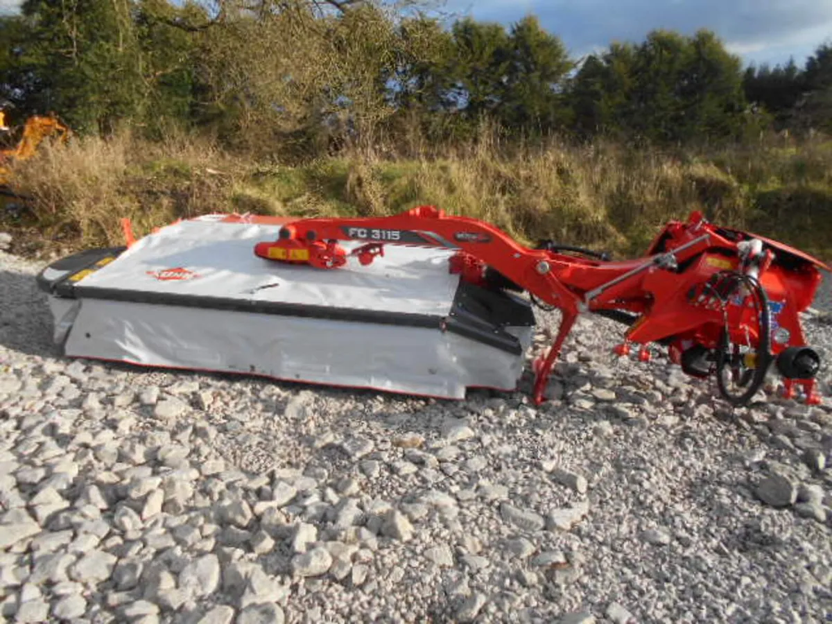 KUHN FC3115D MOWER CONDITIONER, NEW 0% - Image 3