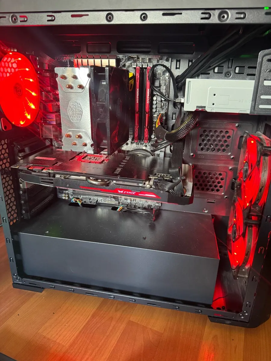 Custom gaming setup - Image 3
