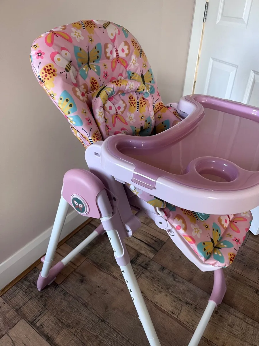 High chair - Image 1