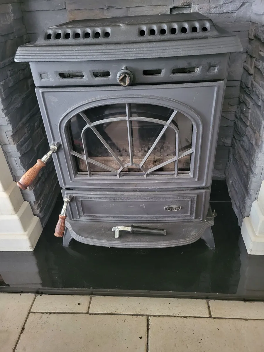 heating stove - Image 3
