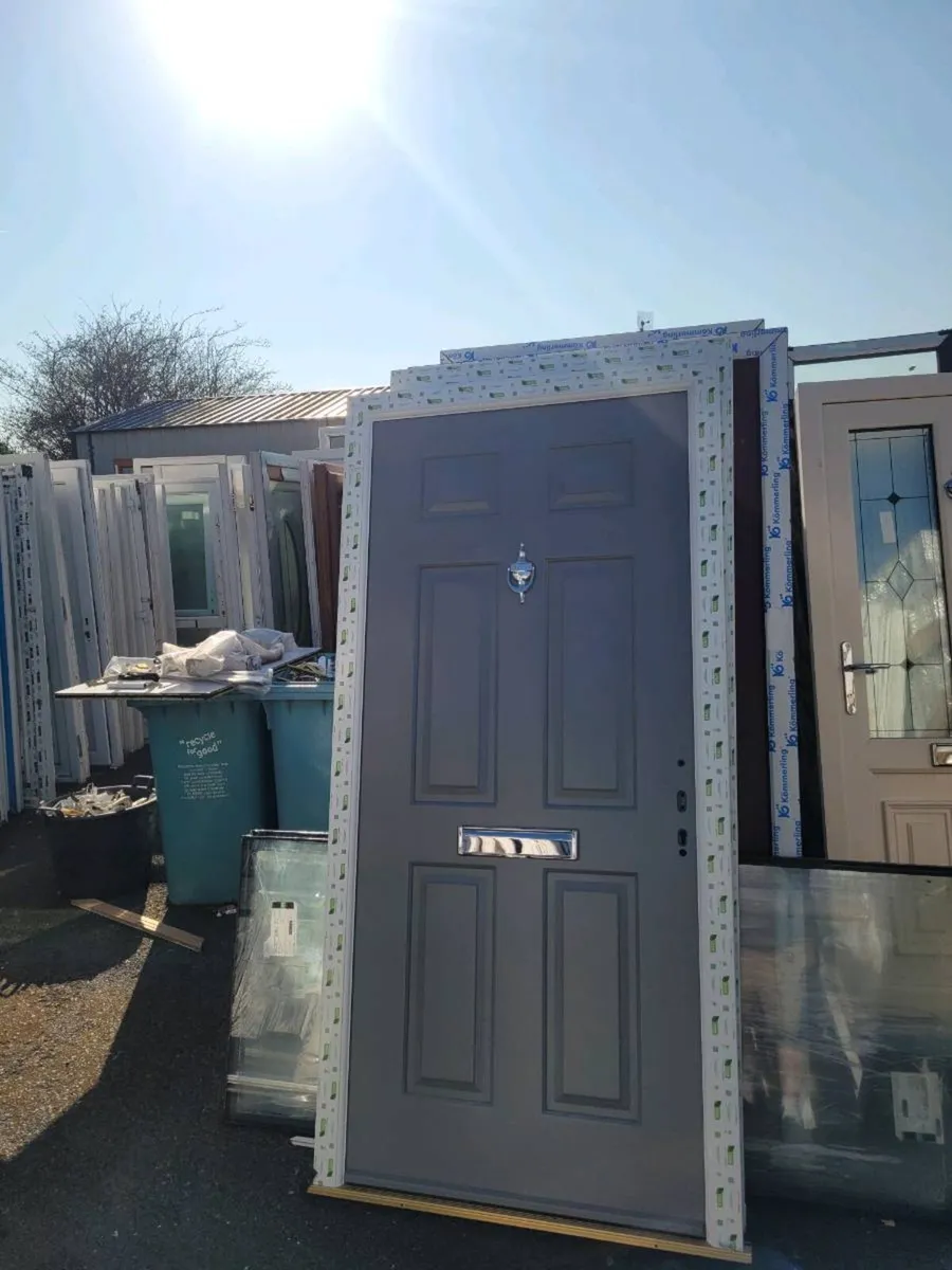 Toms pvc doors D22PP30 - Image 1