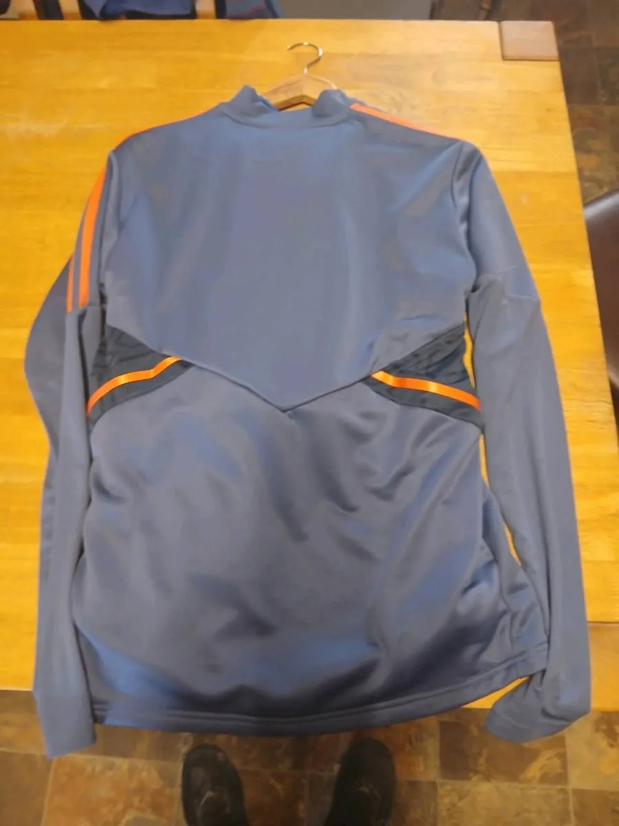 Man utd tracksuit - Image 2