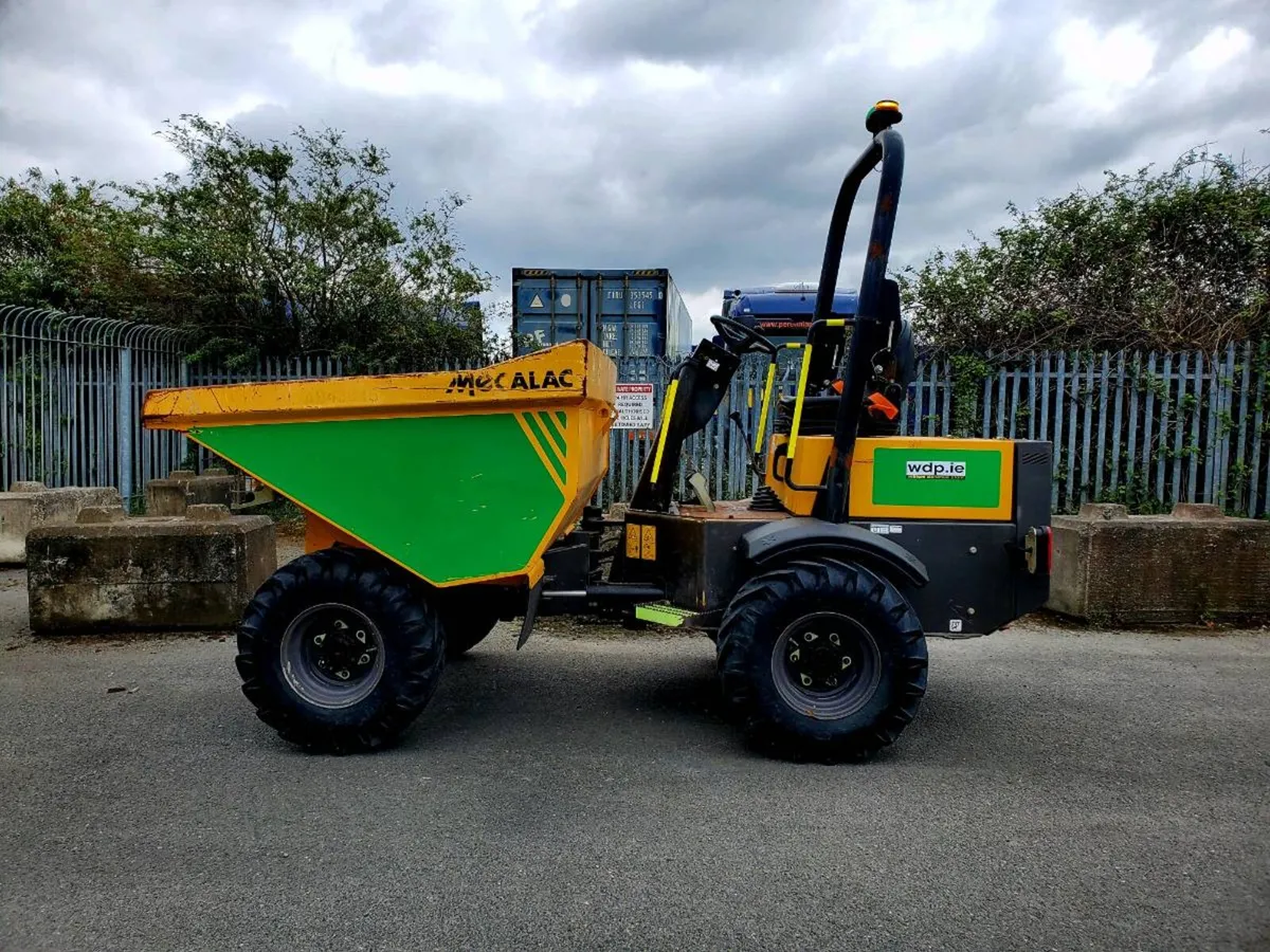Mecalac 3 tonne manual gearbox - Image 2