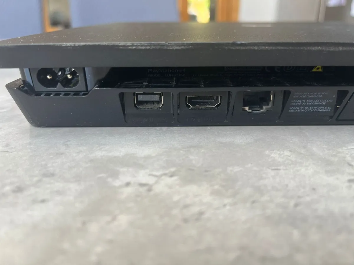 PlayStation 4 - Image 4