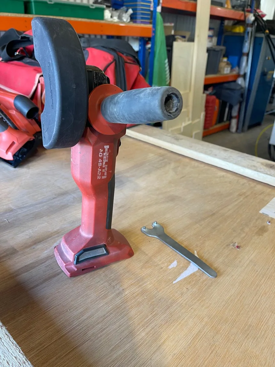 Hilti grinder AG45-A22 125mm disc - Image 2