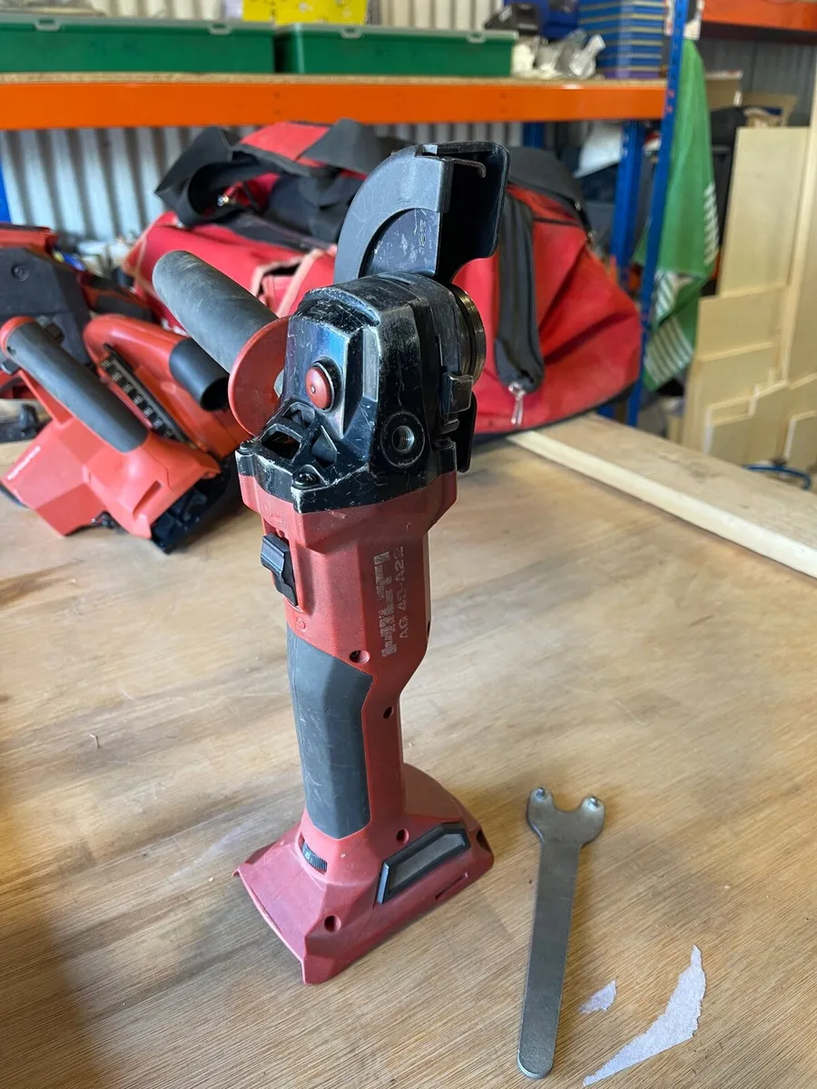 Hilti grinder AG45-A22 125mm disc - Image 3