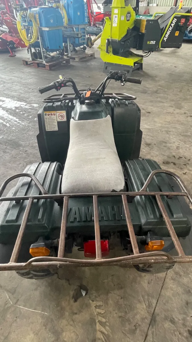 Yamaha 250 Bear Tracker - Image 4