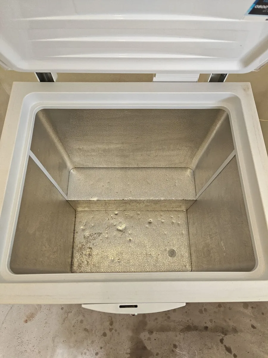 Beko 205L Chest Freezer – Fully Working & Clean - Image 3