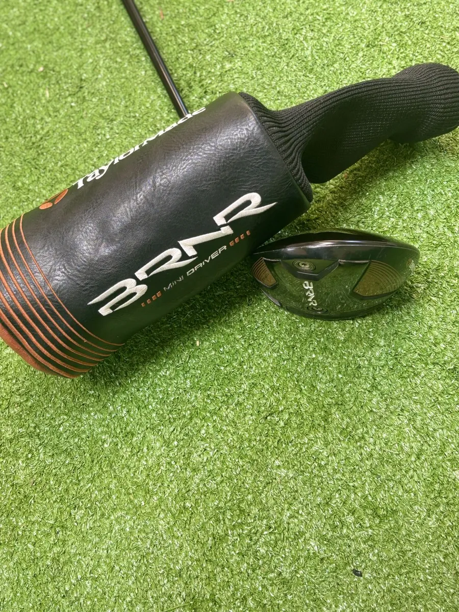 TaylorMade BRNR Mini Driver 11.5º – (RH) - Image 1