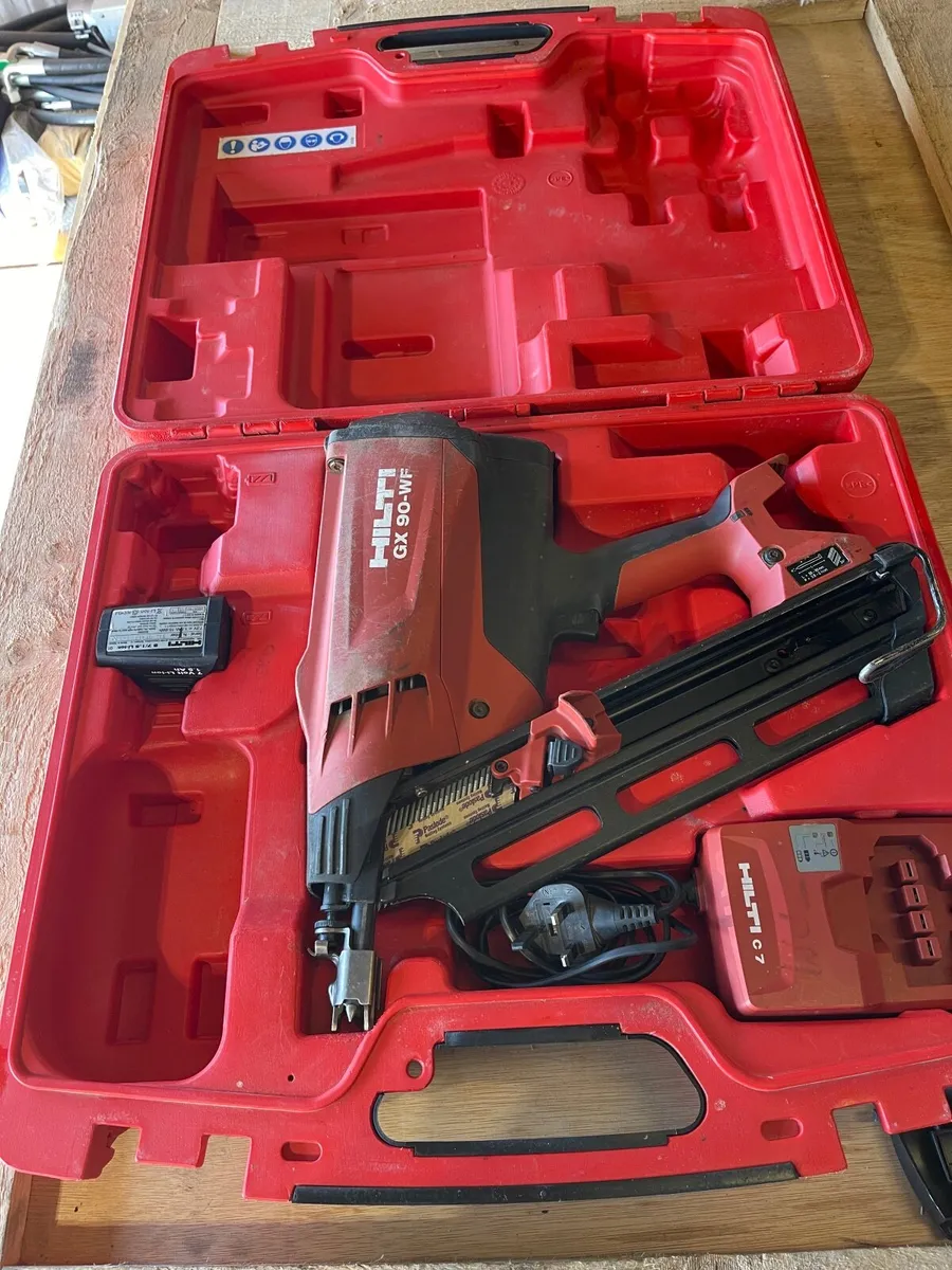 Hilti Nail gun. GX90-WF. 1st fix framing nailer - Image 1