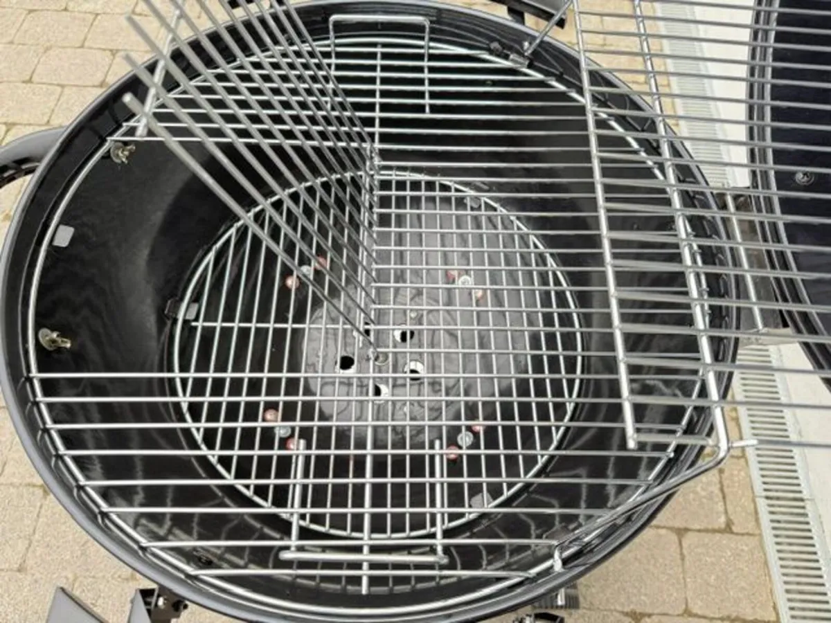 Master Cook  57cm Kettle BBQ- Charcoal - Image 4