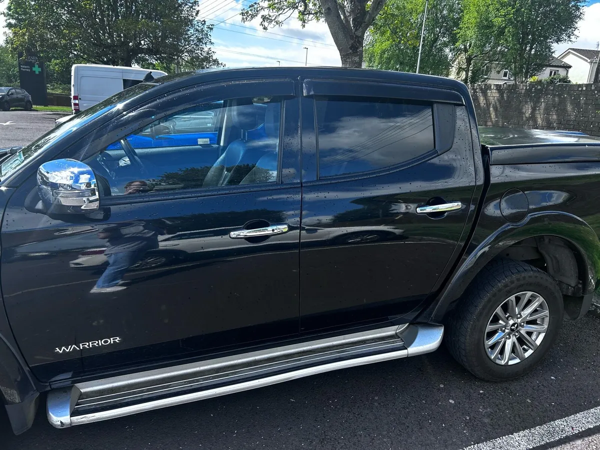 Mitsubishi L200 Warrior - Image 3