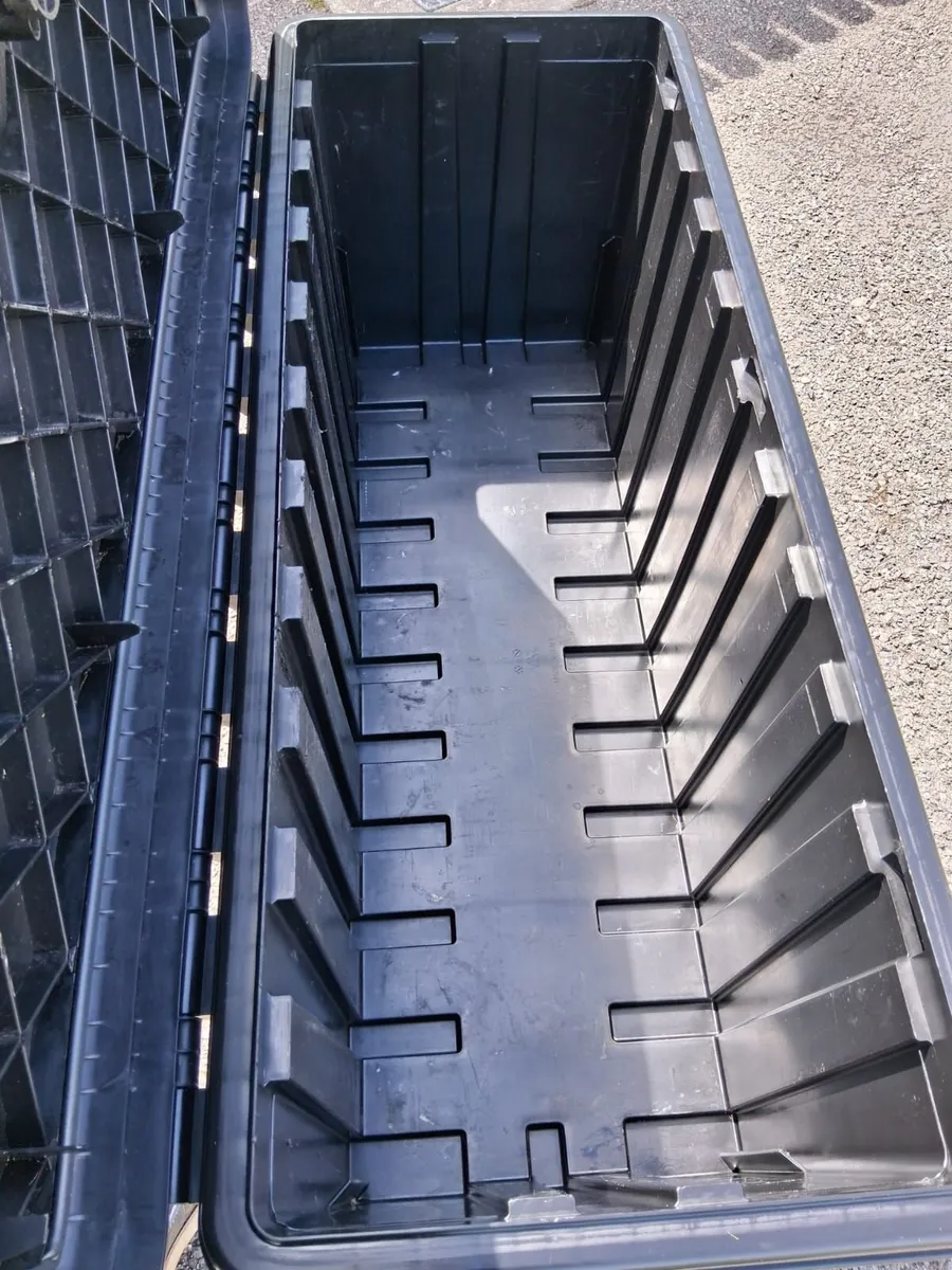 Storage box + support frame - Image 3