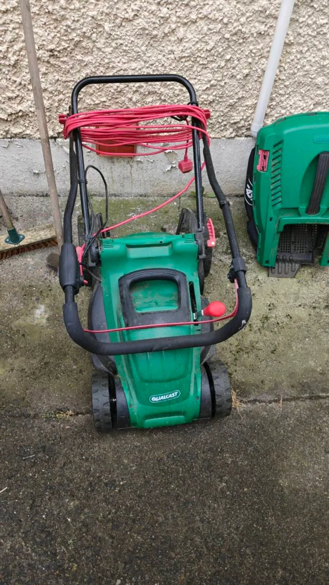 Qualcast Electric Mower - Image 4