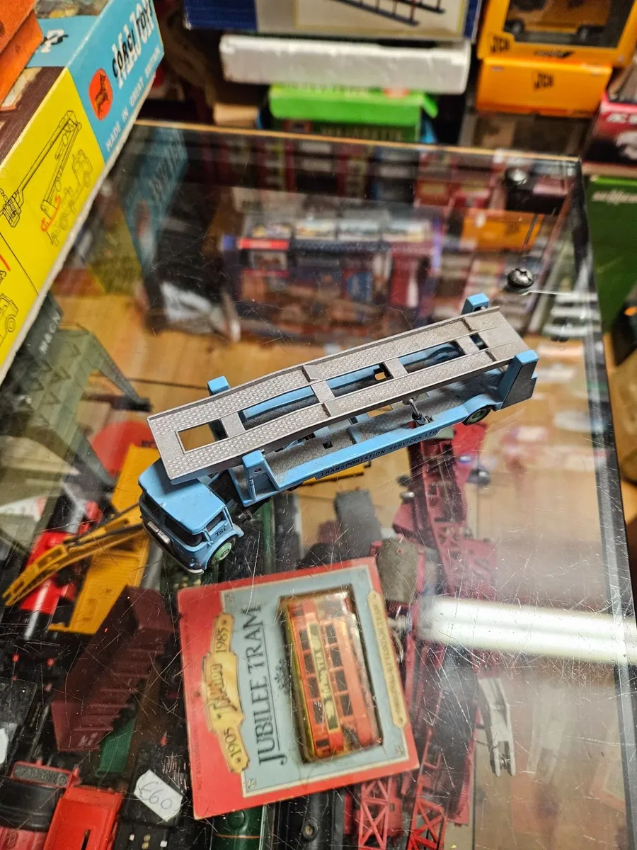 Corgi EFE Car Transporter - Image 3
