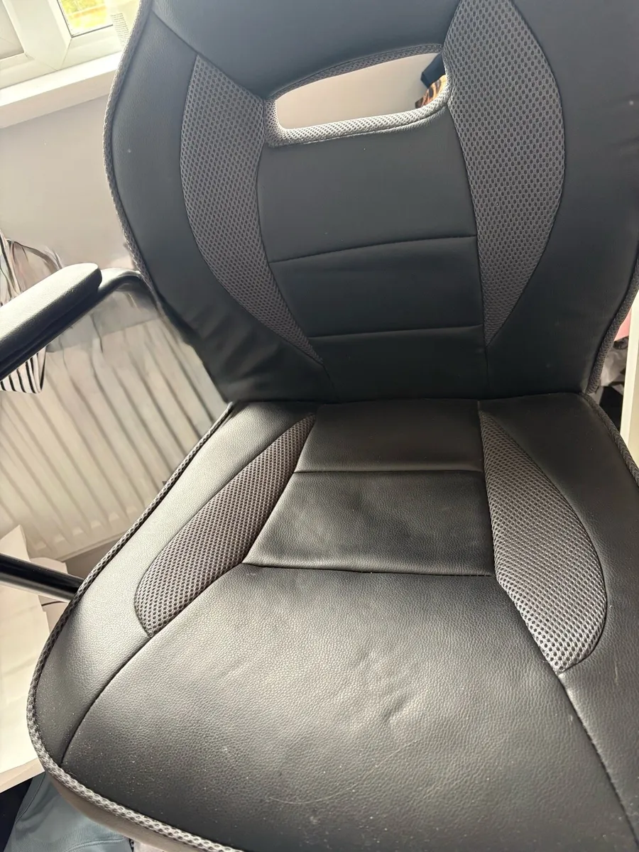 Office chair - Image 4