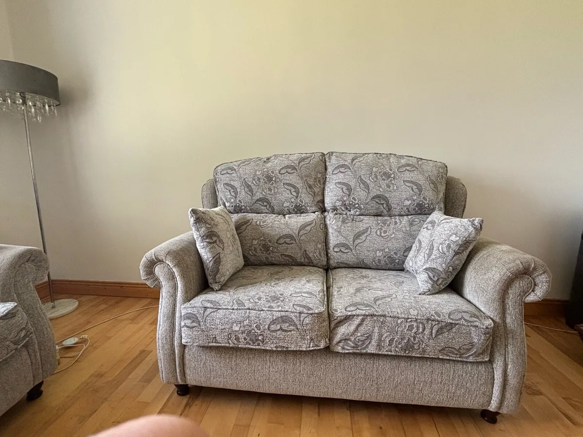 Corniche 3 + 2 Seater Sofa - Image 4