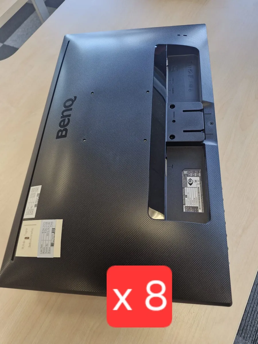 Dual monitor and dual monitor arm sets. - Image 2