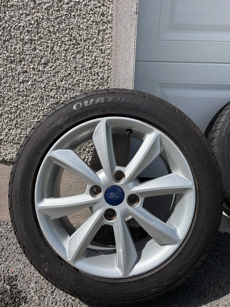 Four Genuine 2019 Ford Festa rims and tyres. - Image 2