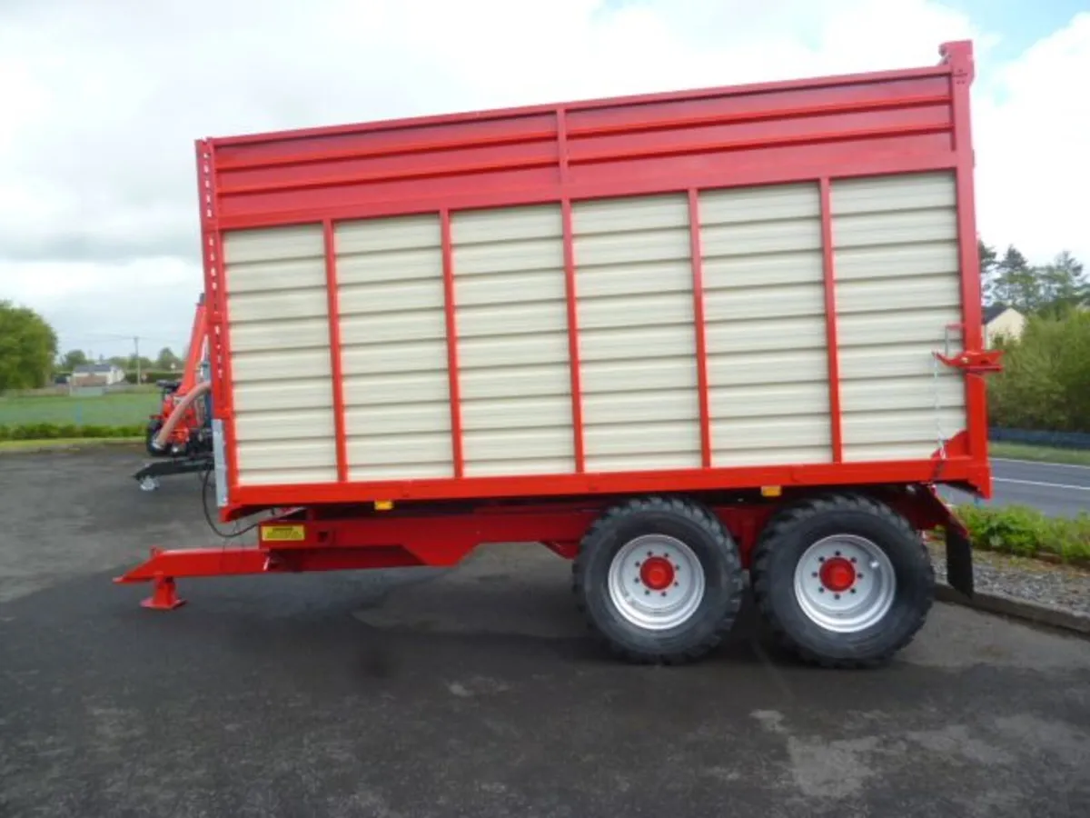 Johnston 16x 8 Silage trailer - Image 2