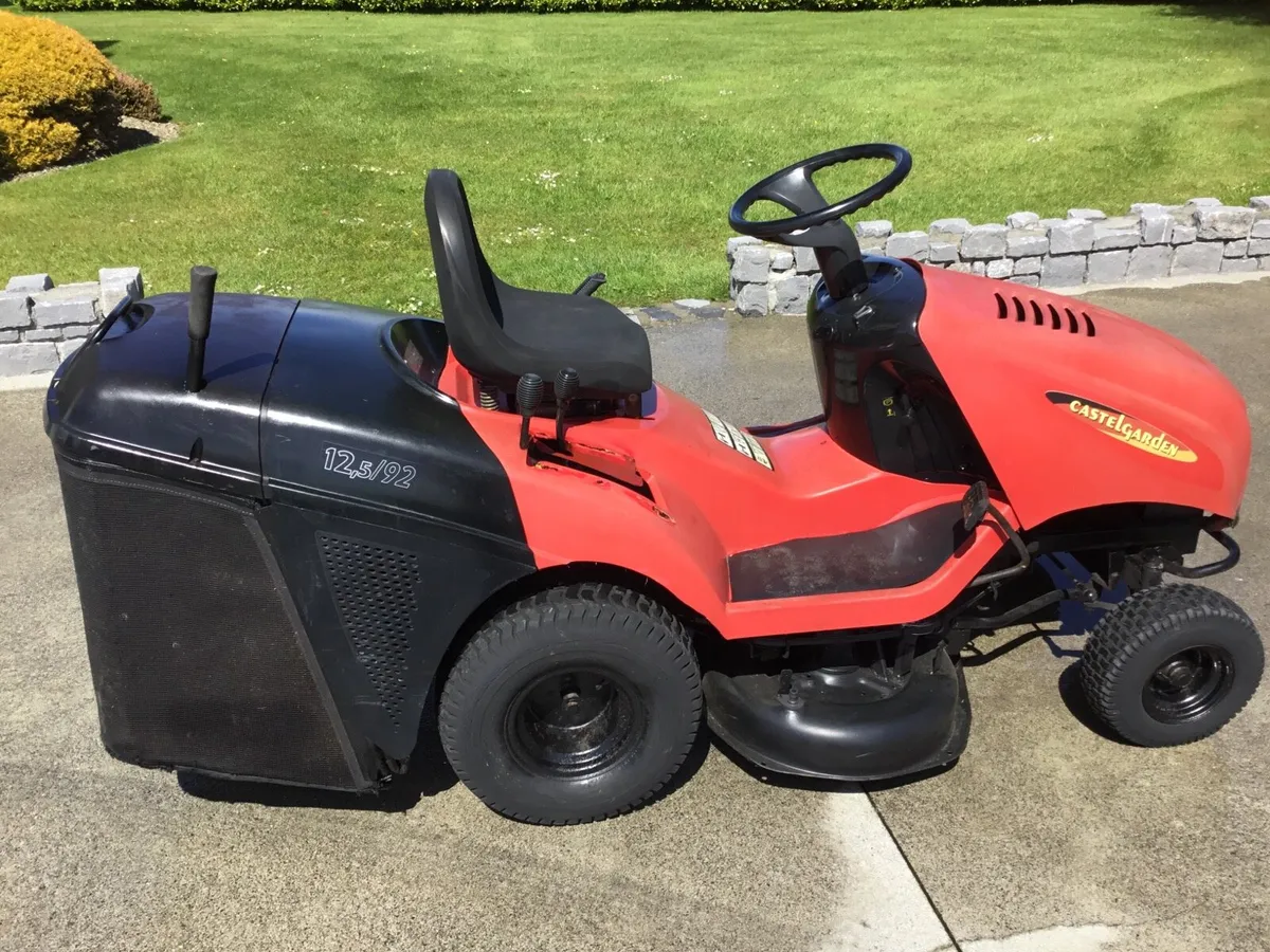 Castlegarden lawnmower - Image 1