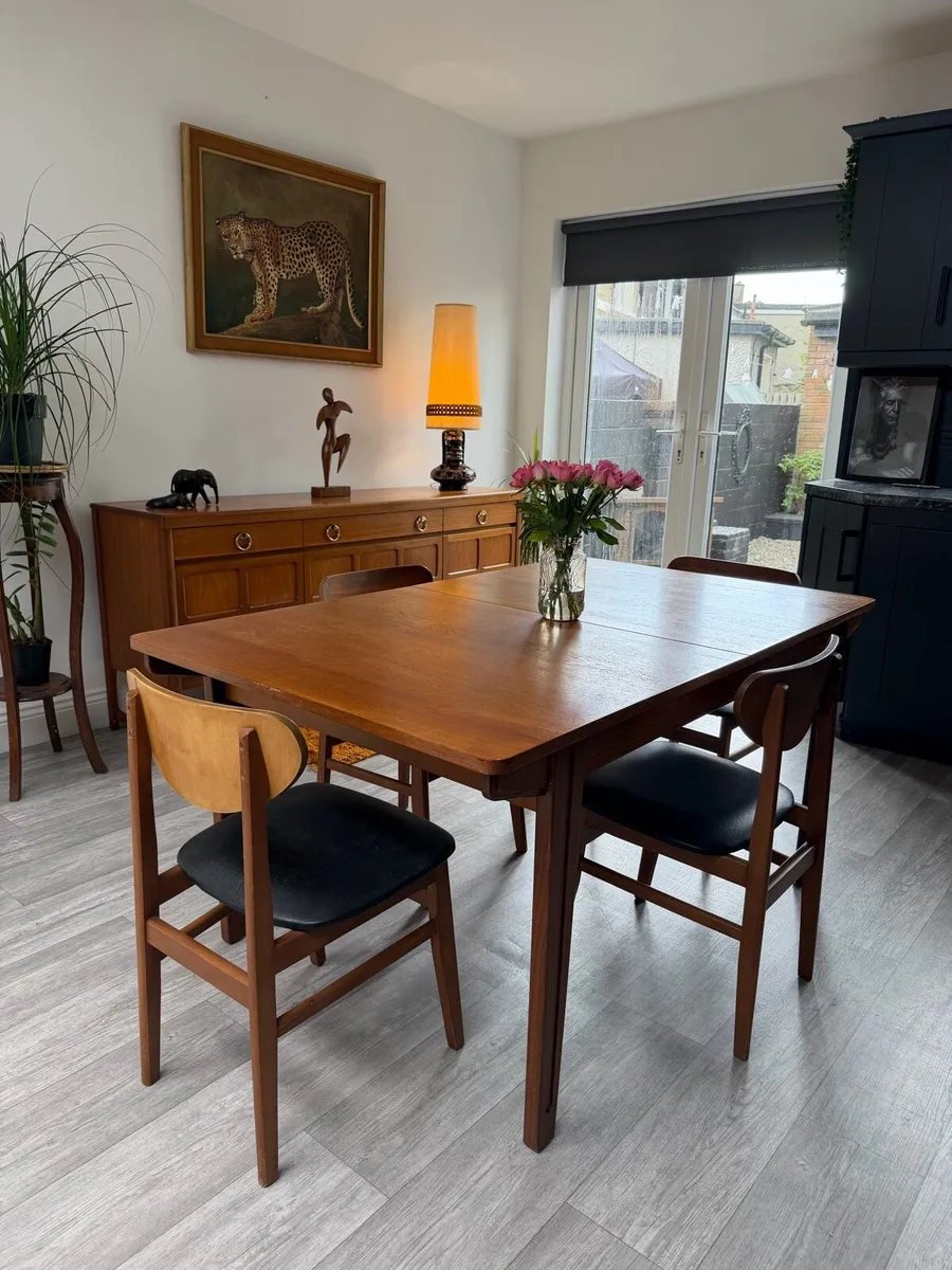 Mid Century Extendable Dining Table - Image 1
