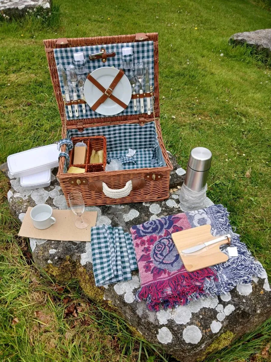 Picnic basket - Image 2