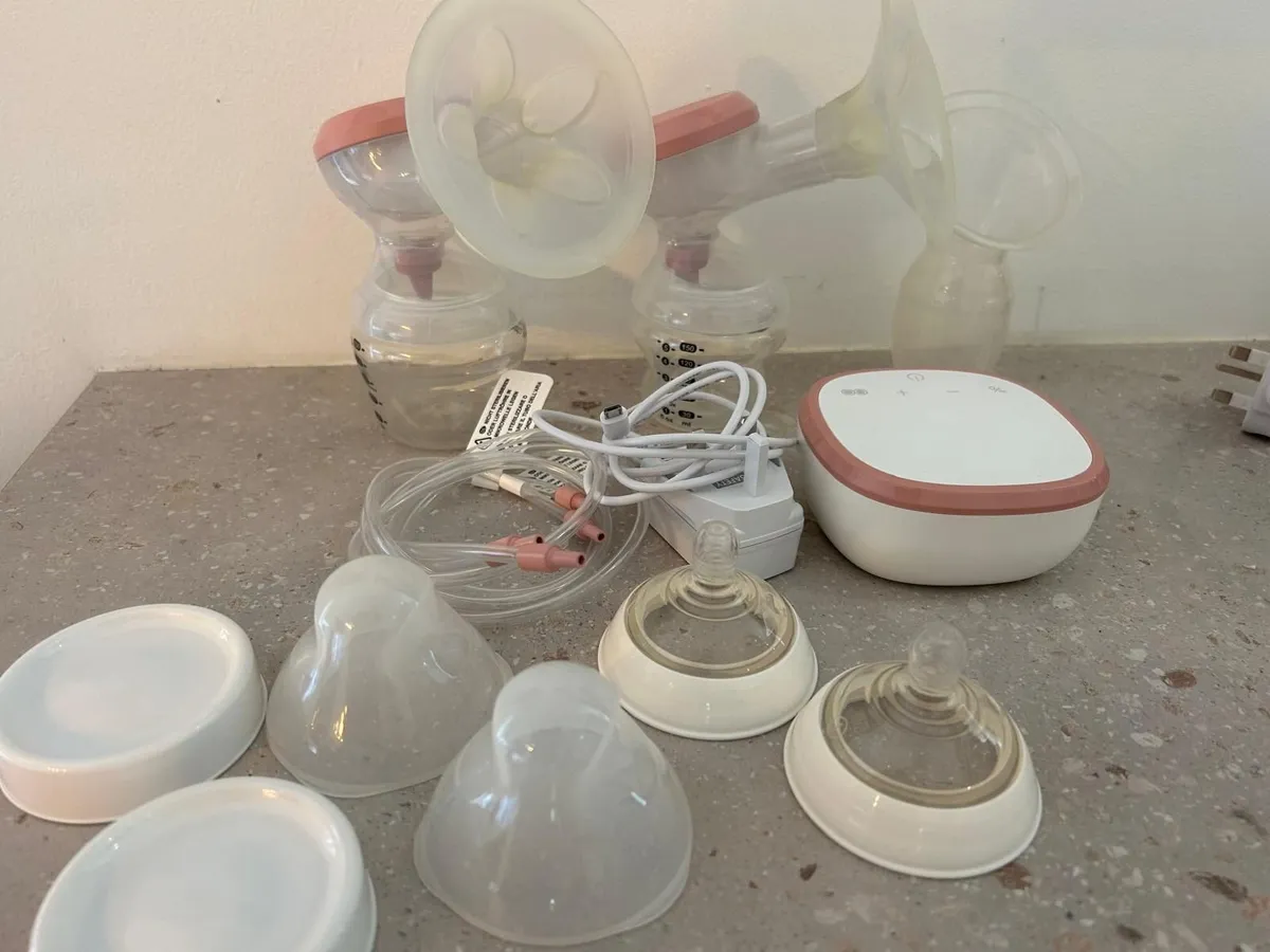 Breast Pump & Bottle Steriliser - Image 4