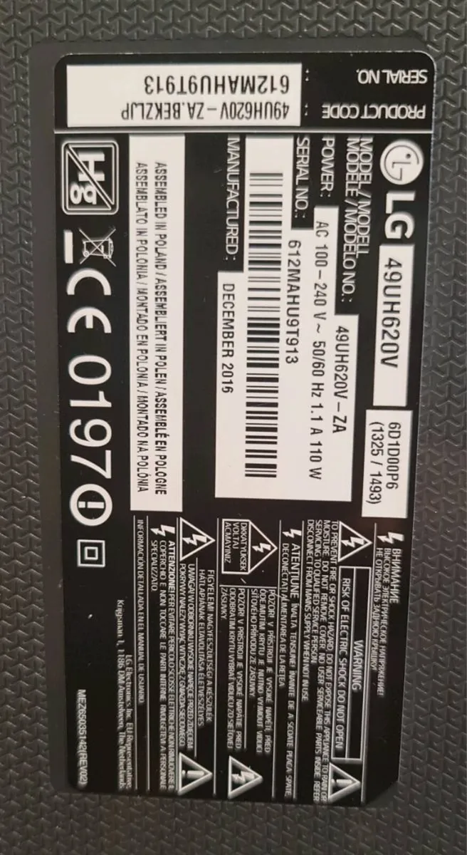 LG 49" Smart 4k 2017 - Image 1
