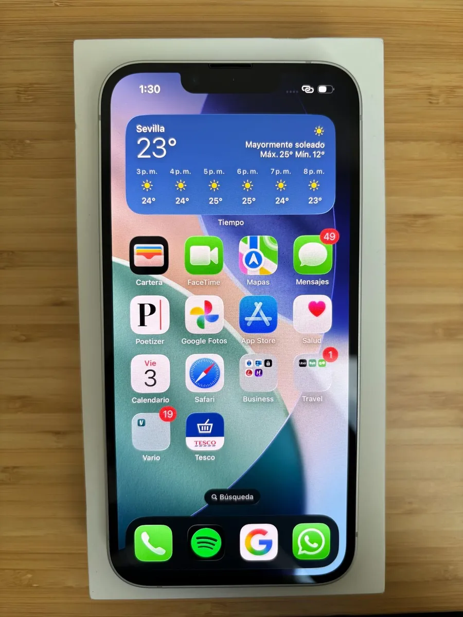 Iphone 16e - Image 2
