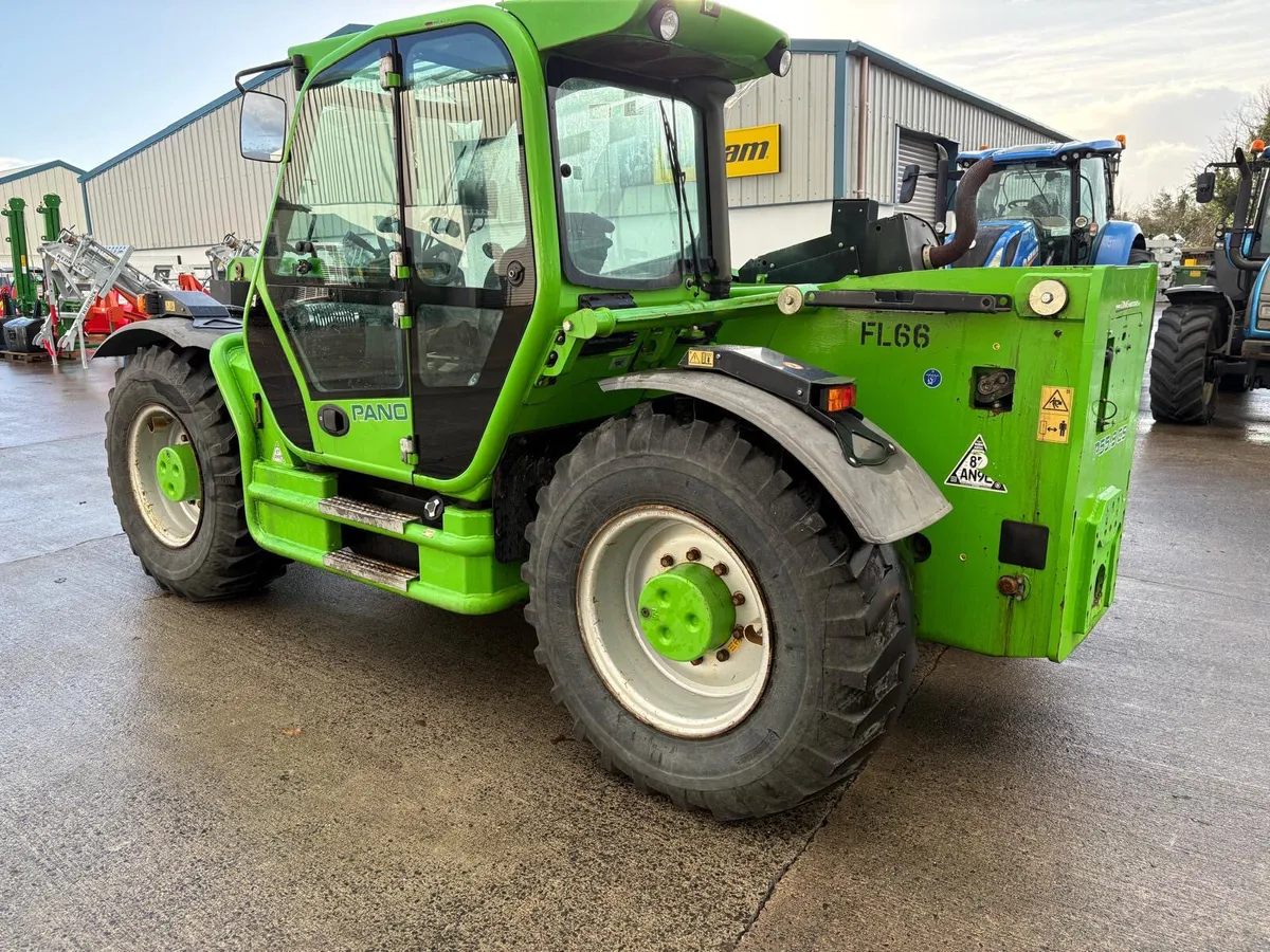 Merlo Panoramic P 55.9 CS - Image 3