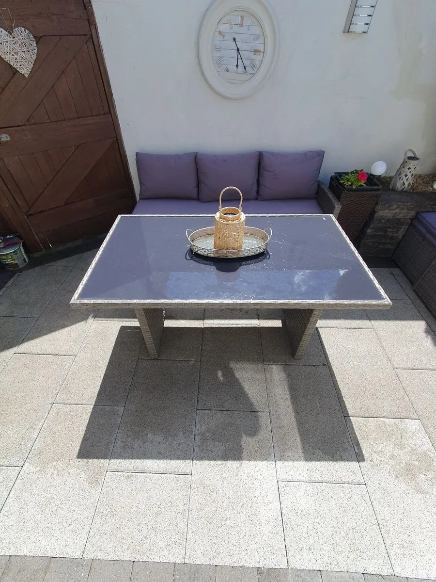Garden furniture - Image 2