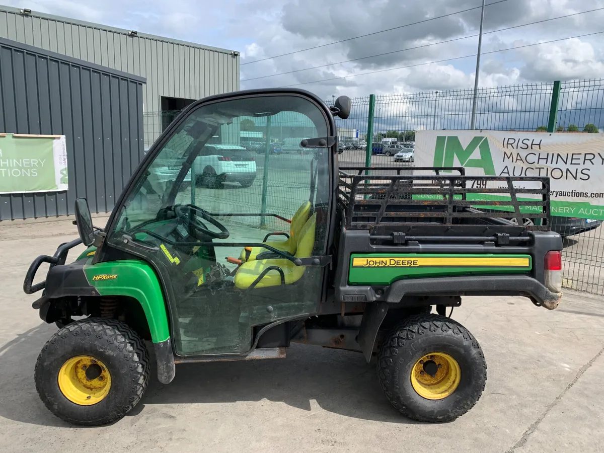 UNRESERVED JOHN DEERE HPX815 GATOR FOR AUCTION - Image 2
