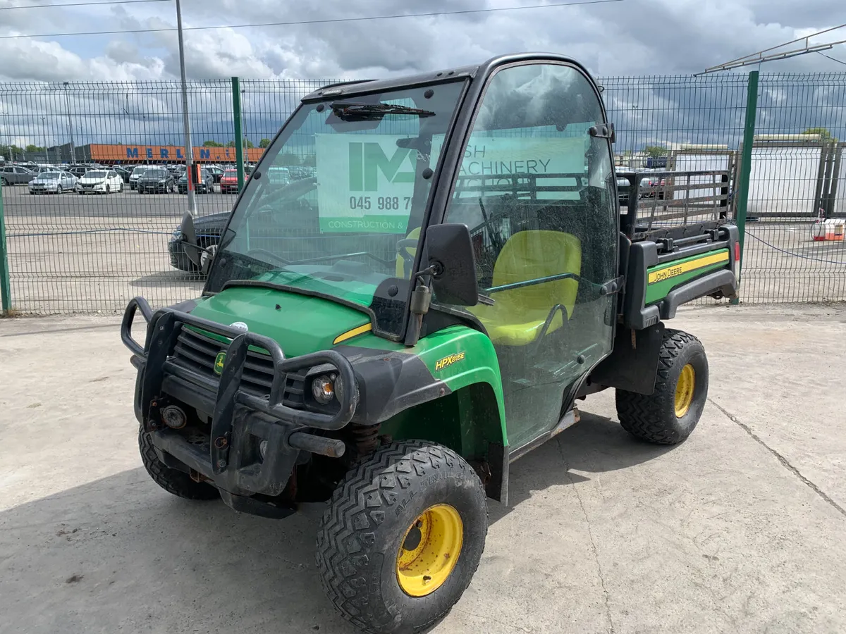 UNRESERVED JOHN DEERE HPX815 GATOR FOR AUCTION - Image 1