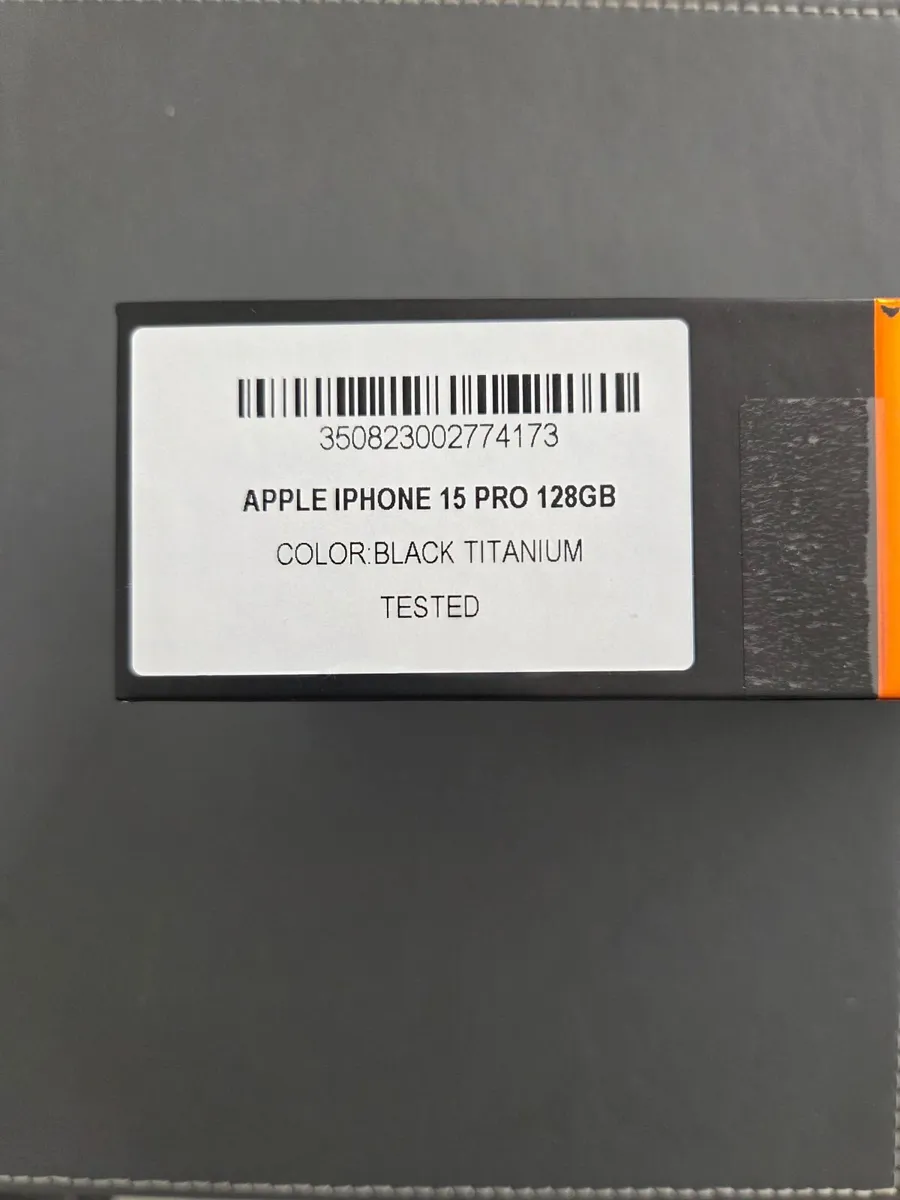 iPhone 15 Pro 128GB TITANIUM - Image 3