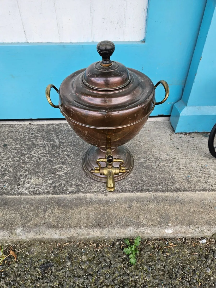 Vintage Copper Kettle Urn - Image 3