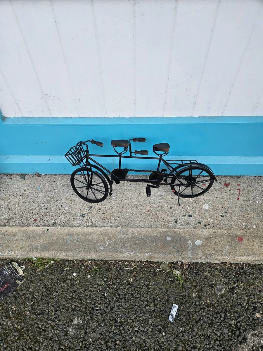 Miniature Metal Bike - Image 1