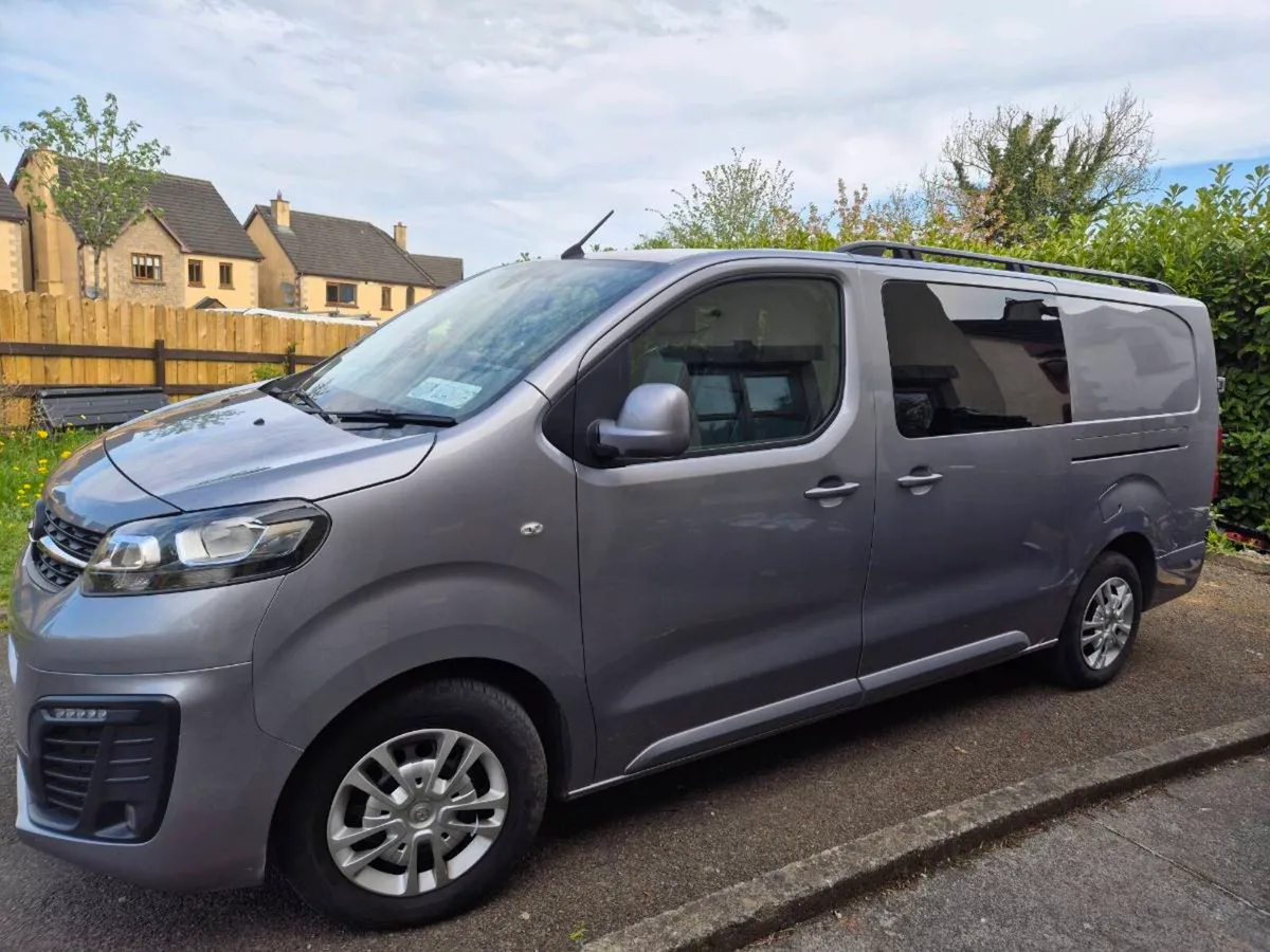 Opel vivaro 2020,crewcab new cvrt - Image 4