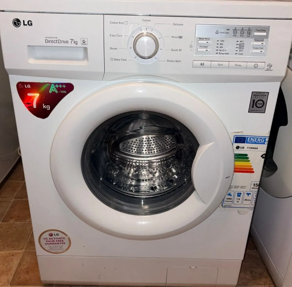 LG 7kg Inverter Direct Drive Washing Machine, Working Perfectly